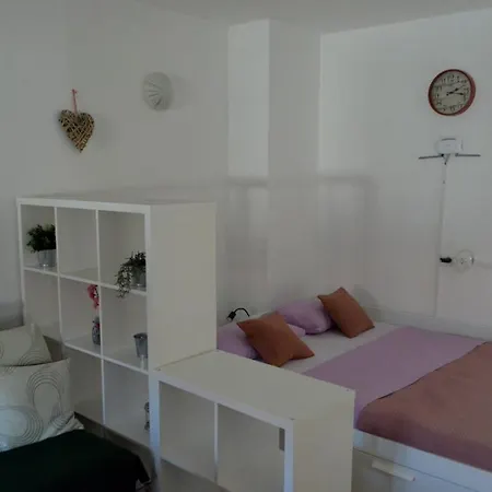 Luka Apartman *