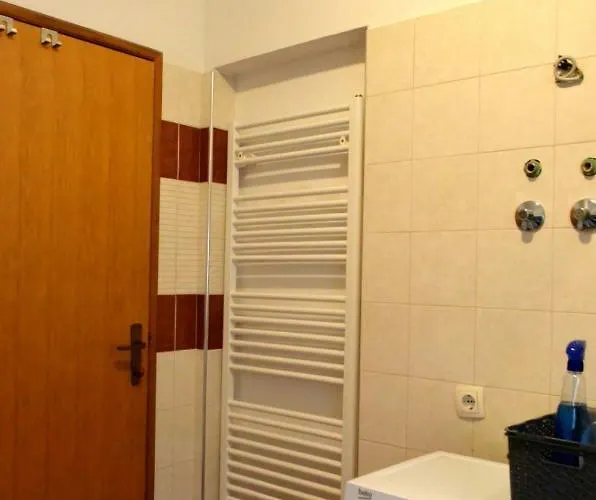 Apartament Luka *